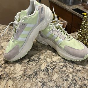 Adidas Men's Zx 22 Boost Sneaker